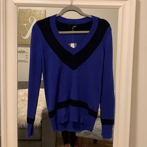 NWT Aqua Cashmere V Neck Sweater
